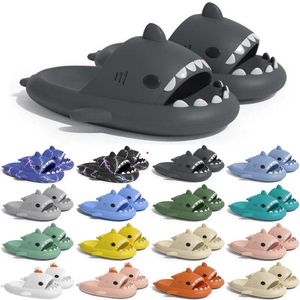 Frakt toffel gratis sandaldesigner bilder skjutreglage för sandaler gai pantoufle mules män kvinnor tofflor tränare flip flops sandles color29 125 wo s