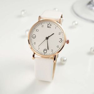 Designer-Armbanduhr im koreanischen Stil, kreative Damen-Quarz-Vollautomatik-Mechanikuhr, elegant und modisch, neues Bild