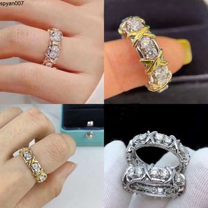Ny Stone Diamond Ring Designer smycken guld för kvinnor män gåva ring original blå låda