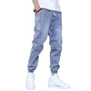 Män jeans Autumn Winter Warm Plush Foded Drawstring Elastic midje denim Pants Pockets Casual Loose Moft Male Cuffed Trousers 230226