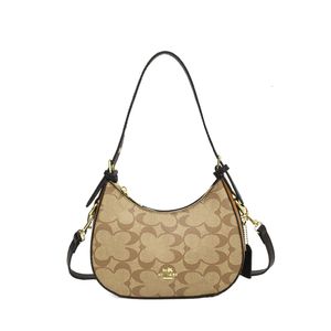 Borse di divano CoachShoulder Borse Coach Couchs Women New Crescent Bag Bag ascella