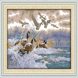 Flying birds in snow scenery Handmade Cross Stitch Craft Tools Embroidery Needlework sets counted print on canvas DMC 14CT 11CT Ho338e