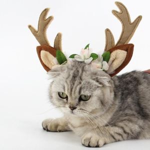 猫の衣装SM Lクリスマストナカイハット子犬の子犬のペットアクセサリーのための短いぬいぐるみシルクの花ホリデー飾り212x