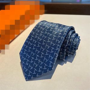 Fashions Mens tryckt 100% Tie Silk Slipskaraktär Aldult Jacquard Solid Wedding Business Woven Design Hawaii Neck Ties With Box 102
