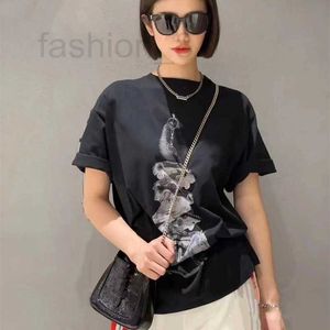 Men's T-Shirts Designer Luxury 24ss Direct Spray Art Print Men's and Women's Loose Short sleeved T-shirt Top L9R5