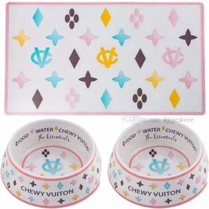 Designer Dog Bowls och Placemats Ställ in livsmedelskvalitet icke-skid BPA-Chip-Proof Tip-Proof Diskmaskin Safe Malamine Bowls med Fun Bra223U