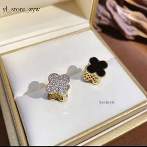 Orecchini a bottone Designer di lusso Orecchino Trifoglio Perla Madreperla Placcato oro 18 carati Agata Anello Orecchino Festa della mamma Festa Regalo di nozze Gioielli Regalo di San Valentino Spendere 9798