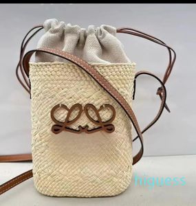 2024 أكياس القش دلو حقيبة أزياء أكياس الكتف الأوبس سلسلة حقائب اليد مصمم سيدة سيدة صغيرة