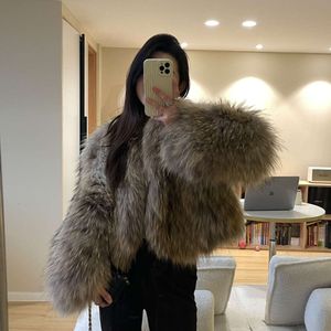 Dubbelsidig ny 2024 Autumn/Winter Encrypted Woven Raccoon Mesh Red Bathrobe Lazy Fur Coat For Women to Look Slim 5711