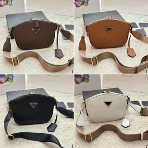 Moda damska torba pod pachami luksusowe torby torebki torebki Cleo Hobo torebki reeditowanie 2000 nylonowa łańcuch lady torebka crossbody ramię hurtowe torba portfelowa