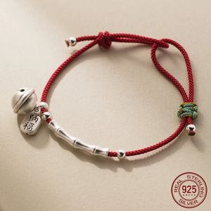 Fit 23 cm 999 Srebrna linowa bransoletki Kobiety Retro Bell Lucky Red Nici Bracelets dla kobiet Dziewczyny Dziewczyny Silver Bamboo 240226