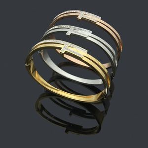 Designer Gold Bangle Kvinnor rostfritt stål rosa droppolja frostade armband män mode lyxiga smycken valentin'179t