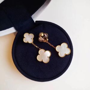 Luxury Clover Classic Clip på örhängen Designer för Women Party Jewelry 18K Gold White Mother of Pearl Summer Beauty Van Brand Earring Earings Ear Rings