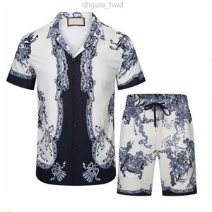 카사 블랑카 22SS MENS BEACH DESIGNERS 트랙복 여름 정장 2023 패션 티셔츠 해변 홀리데이 셔츠 반바지 세트 남자의 고급 세트 전제 S-3XL