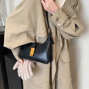 HBP Retro Solid Colors Design Fashion Retro Women Handbag 2024 Winter Pu Leather Underarm Bags Shoulder Bags Bolsas