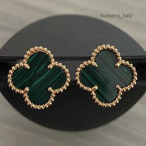 Designer örhänge Vintage Four Leaf Clover Charm Stud Earrings Back Mother of Pearl Rostfritt stål Guldstänger Agat för kvinnor