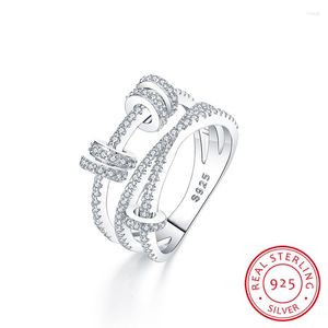 Trendig nischdesigntid för att köra Internet kändis diamantringar unik stil kvinnlig rund kors fingerring verklig 925 sterling silver engagemang bröllop för kvinnor