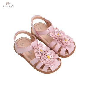 DB16517 Dave Bella Summer Fashion Baby Girls Floral Sandals Born Infant Shoes Girl Sandaler Söta skor 240301