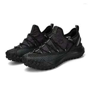 Hiking Breathable Fiess Summer Shoes for Men Waterproof Non-slip Men's Sports Outdoor Black Rubber Trekking Sneakers 390 's