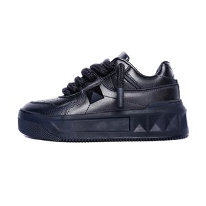 VAL Classic handgefertigte schwarze Sneakers in Originalqualität, berühmte Designer-Trainer aus hochwertigem Leder, 1:1-Version, Freizeitschuhe