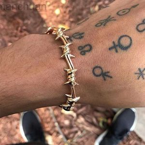 Bangle Punk Style Thorns Wire Bangle Bracelet for Men Fashion Geometric Open Cuff Twist Bracelet For Men Women Jewelry Men Gift ldd240312