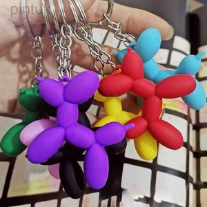 Keychains Lanyards Fashion Keychain Punk Balloon Dog Soft Rubber Dog Keychains for Women Bag Pendant Jewelry Trinka Mens Car Key Ring Key Chain LDD240312