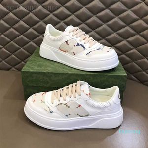 أحذية 7A Running Shoes Sneakers Meners و Womens Luxury Sports Shoe New Dasual Trainers Classic GDGD