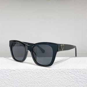 Moda CH top óculos de sol novos em forma de coração são iguais aos da moda ch5478 com caixa original Versão correta de alta qualidade