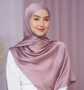 Muzułmańska moda hidżab szalik 70*175 cm Szalik głowy dla muzułmańskich kobiet opakowanie islamski jedwabny szal bąbelowy szyfon 240301