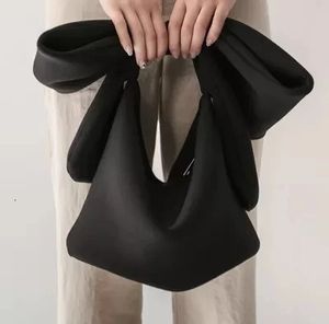 Kvinnor Space Cotton Handbag Purse Wedding Clutches Cocktail Party Bowknot Korean Style Black Vintage Chic Fashion Strap Bag 240305