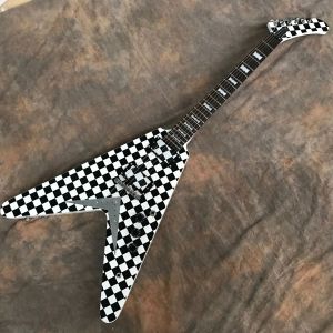 Chitarra elettrica, vendita calda, pellicola in bianco e nero, forma a V, forma personalizzata e logo