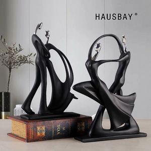 Resin Dancing Couple Statue European Sculpture Abstract Figurines Creative Crafts Wine Cabinet Home Decoration Ornaments D131 T200236a