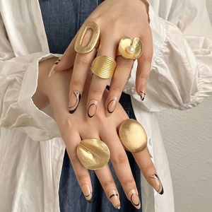 Allyes moda elastik ip ayarlanabilir halkalar kadınlar için erkekler düzensiz geometrik mat altın renk parmak yüzüğü cazibesi takı 240228