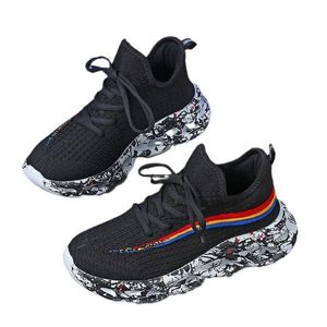 Casual Shoes Flying Weaving Thick Sole Shoes Graffiti Craft Trendy Fashion Couple Casual Sports Lightweight and Comfortable Socks Female