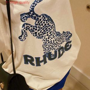 Rhude Leopard Print High Street American Fashion Märke Lös rund hals Kort ärm T-shirt Sommarmän och kvinnor