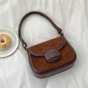 HBP Não-Marca 2024 Mais Novas Mulheres Ombro Bolsa De Pelúcia Bolsas De Luxo De Inverno De Camurça Falso Bolsas De Mão Senhoras Moda PU Costura Pequena Crossbody