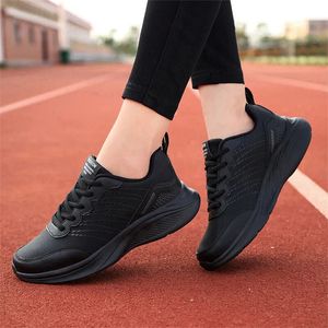 Уличная обувь для мужчин и женщин, черный, синий, серый, дышащие удобные спортивные кроссовки, цвет-136, размер 35-41