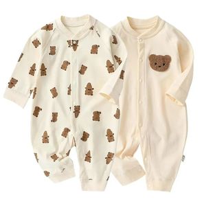 Autumn Baby Romper för pojkar flickor kläder tecknad björn tryckt jumpsuit född onepieces onesie koreanska småbarn spädbarn outfit 240307