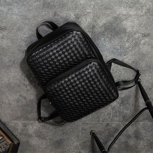 Factory whole men handbag woven backpack simple outdoor leisure plaid leather shoulder bag street trend hand-woven messenger b3331