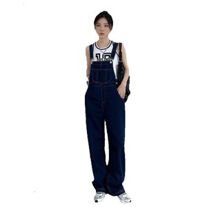 Koreansk version av denim breda benet för kvinnor på våren hösten 2023, ny hög midja löst montering, bantning och ålder reducerar axelrembyxor trend jeans