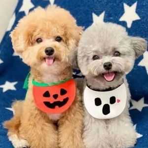 Cão vestuário pet neckerchief saliva toalha bonito urso halloween tricô triângulo cachecol colar de gato acessórios248l