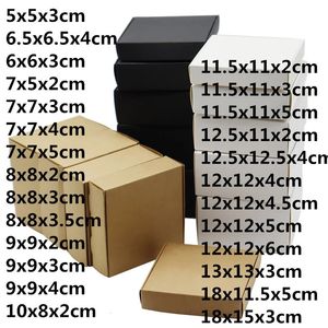 50pcs DIY Kraft Multi Size Cute Square Kraft Opakowanie Pudełko Weddne przyjęcie Faworyzowanie ręcznie robione mydło czekoladowe pudełko prezentowe 240304