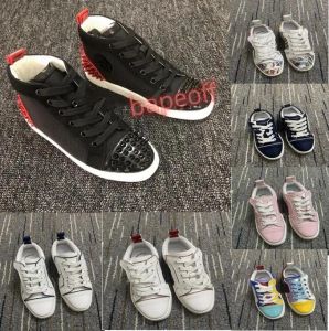 2023 New Kids Designer Red Bottoms Casual Shoes Loafere Rivets Low Studed Kid Designers Shoe Children Fashion Bottomes Trainers Eur 28-34