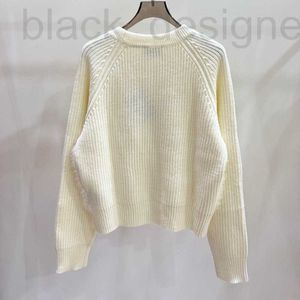 Kadın Sweaters Tasarımcısı P Ailesi High Edition Moda 23 Yıl Sonbahar/Kış Peluş Mektubu İşlemeli Jakar Yuvarlak Boyun Örme Yün Sweater Birf