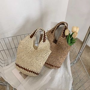 Bags Woven Bag New Beach Handbag 2024 Fashionable Mini One Shoulder Bucket for Women 240312