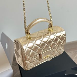 22b CF Designer Womens axelväska 20 cm läder ringer guld hårdvara metall spänne topp lyx tote matelasse kedja crossbody väska makeup väska plånbok kortväskor sacoche