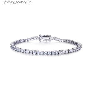 Classic Four Prong Sterling Sier Moissanite Grade D Tennis Bracelet