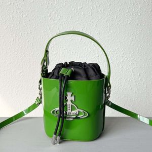 Ny designer lack hink kohud en axel crossbody liten delikatess väska mode och fritid äkta läder kvinnor väska