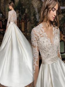 2021 New White ALine Wedding Dresses European Bridal Gown Lace Top Deep VNeck Satin Long Sleeves Plus Size Sweep Train1007427