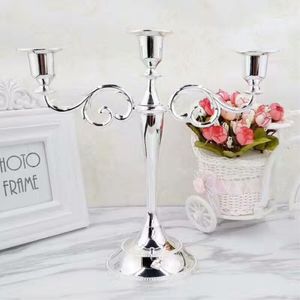 Gümüş Altın Bronz Siyah 3-Kol Metal Pillar Mum Tutucular Şamdan Düğün Dekorasyon Standı Mariage Ev Dekor Candelabra LJ2220F